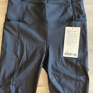 BRAND NEW HANG TAG Lululemon Femme Force Super High Rise Short 8" Black Size 8